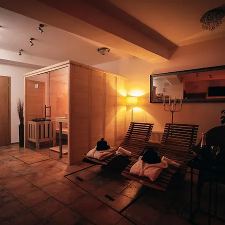 Апартаменты Zazitek S Ubytovanim V Tabore Табор